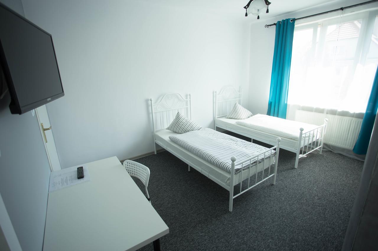 Moonriver Inn Warschau Buitenkant foto