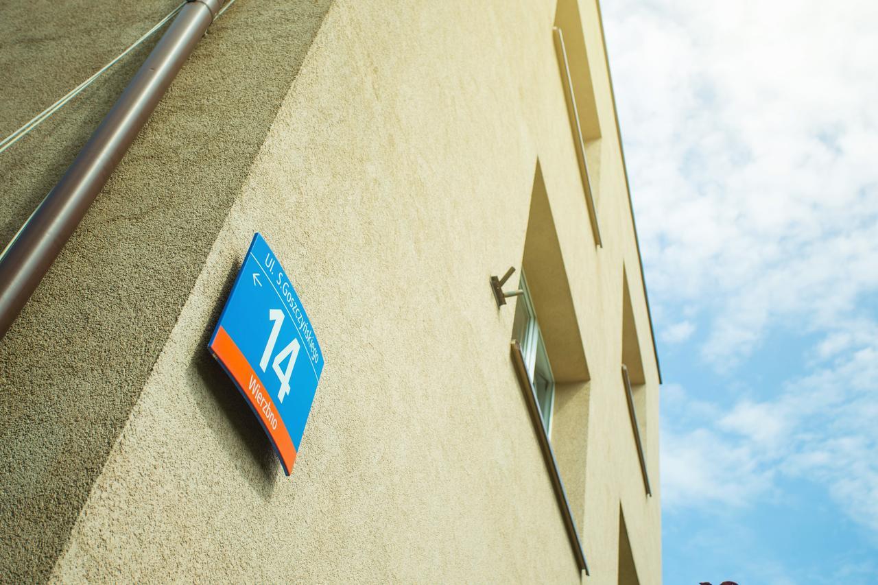 Moonriver Inn Warschau Buitenkant foto
