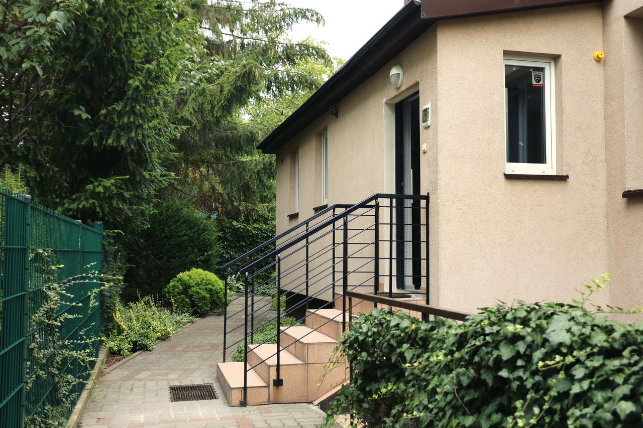 Moonriver Inn Warschau Buitenkant foto