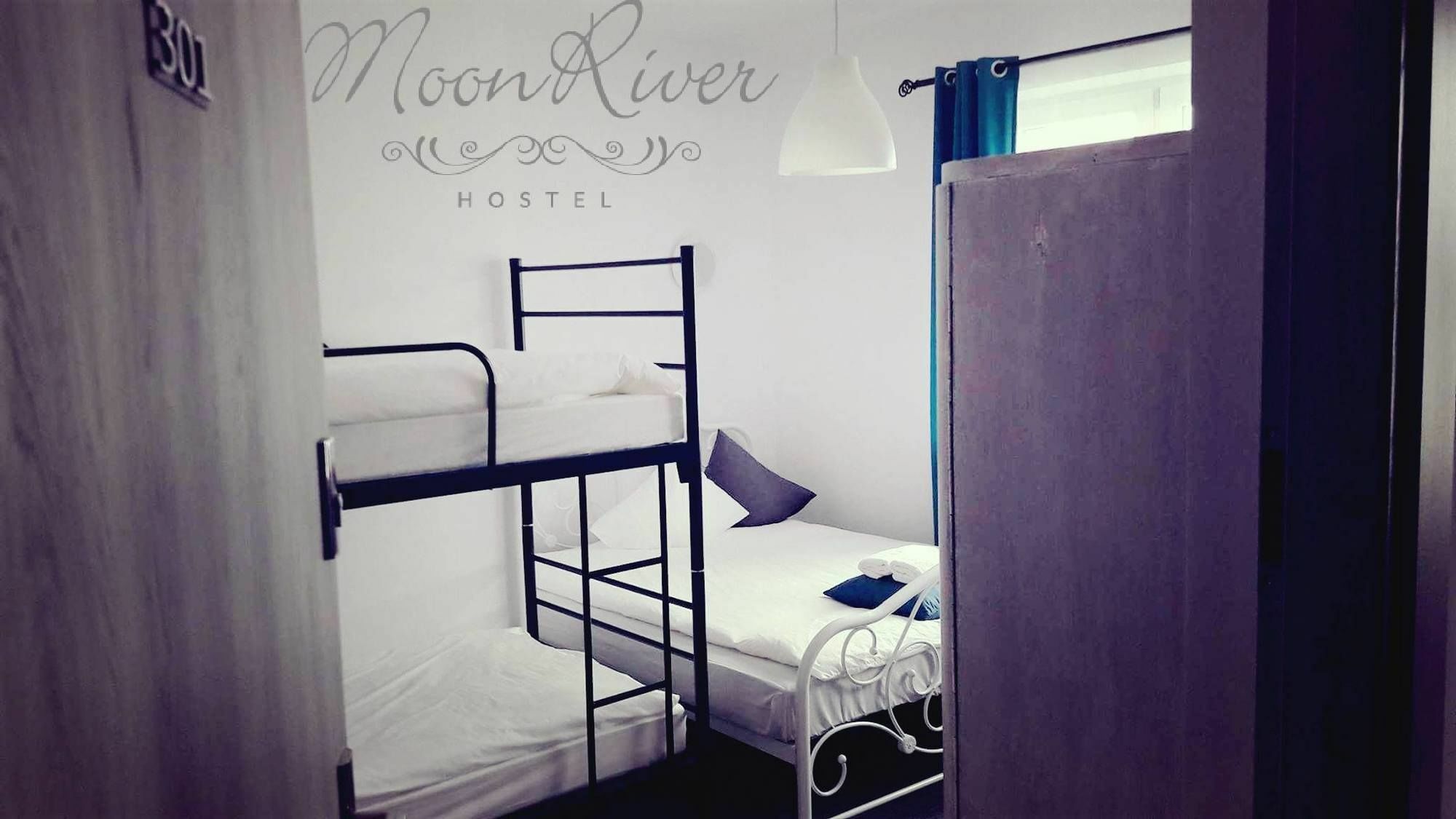 Moonriver Inn Warschau Buitenkant foto